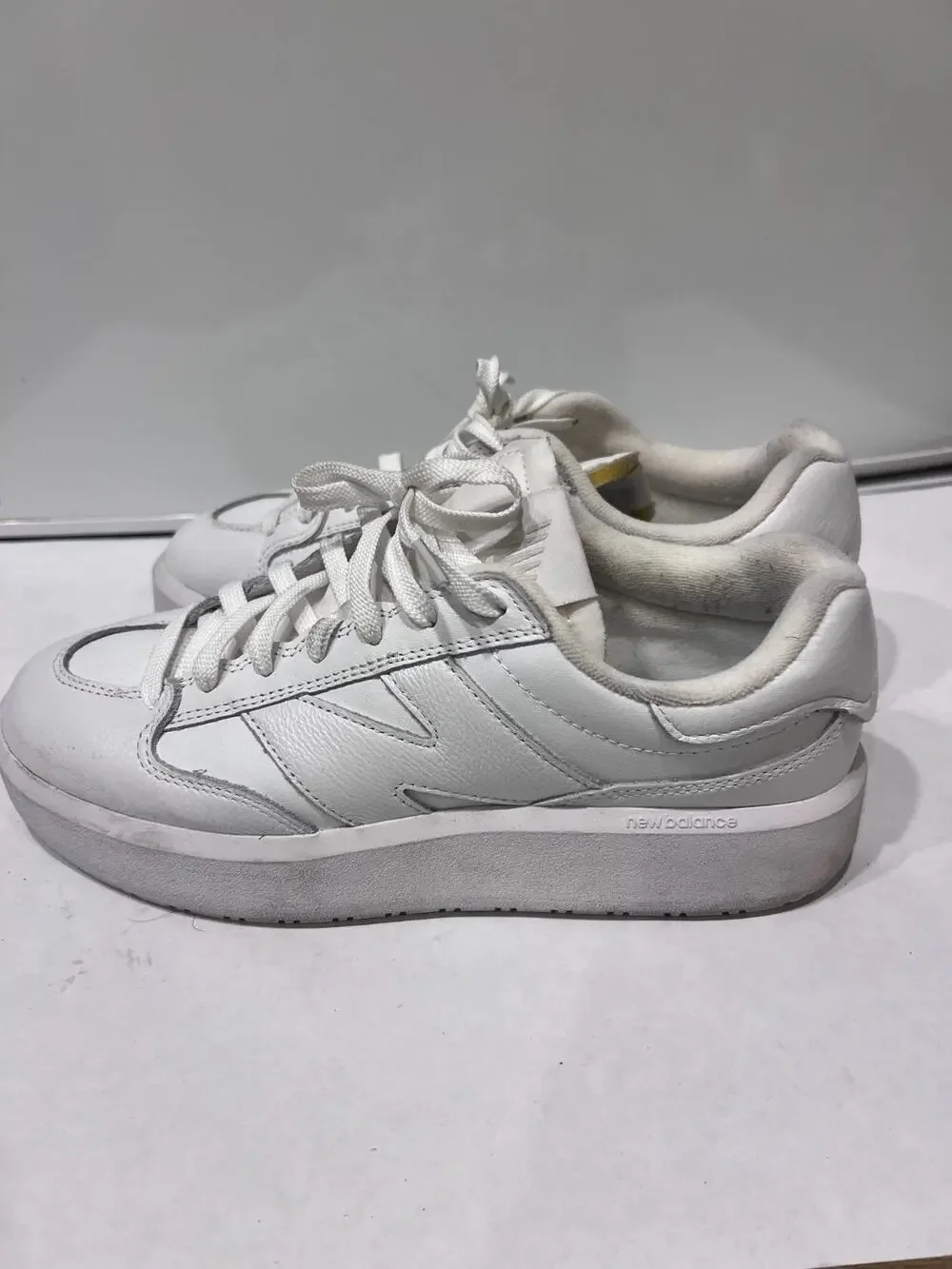 New Balance CT302 Mens Size 9 / W 10.5 White Chunky Shoes